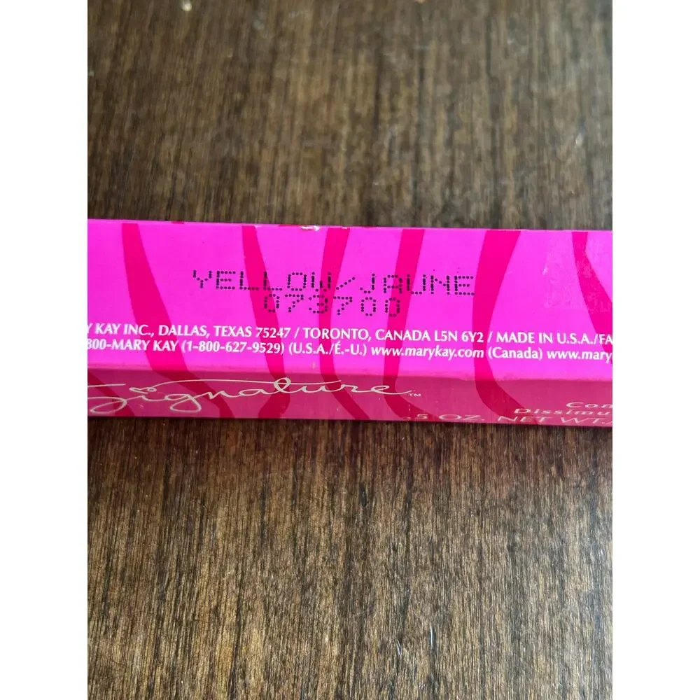 Mary Kay Signature Concealer tube in a 0.5 oz yellow